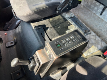 Боклукчийска кола За превоз на боклук Mercedes-Benz Axor 2529 L 6x2 Axor 2529 L 6x2, Lenkachse, HN-Cityloader, Zöller-Schüttung: снимка 5