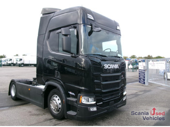 Влекач SCANIA R 450