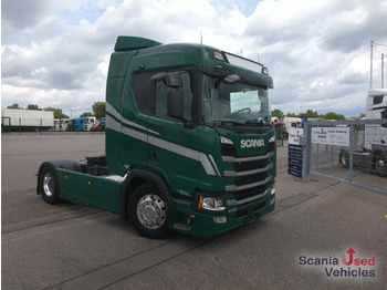 Влекач SCANIA R