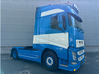 Влекач Volvo FH 460 / I-Shift / 2 Tanks / Tuv: 2-2026 / NL Truck: снимка 2