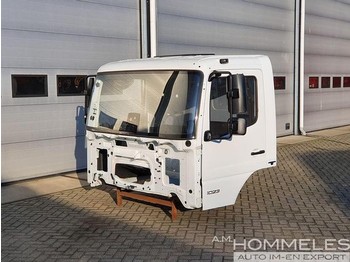 Кабина и интериор MERCEDES-BENZ Atego