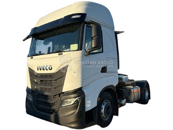 Влекач IVECO S-WAY