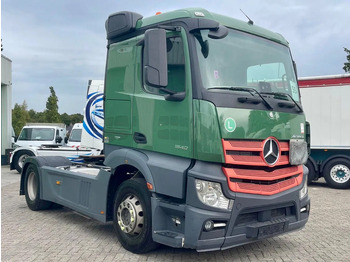Влекач MERCEDES-BENZ Actros 1840