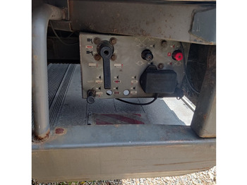 Затворена каросерия полуремарке LAMBERET kast: снимка 5