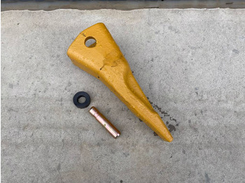 Прикачен инвентар CATERPILLAR