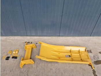 Прикачен инвентар CATERPILLAR