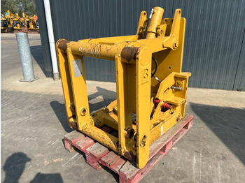 Прикачен инвентар CATERPILLAR