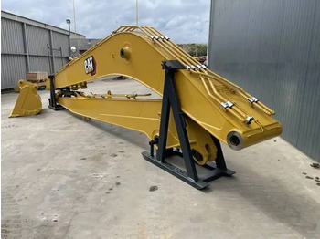 Прикачен инвентар CATERPILLAR