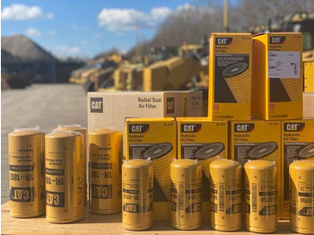 Прикачен инвентар CATERPILLAR