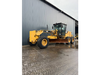 Грейдер CATERPILLAR 140K