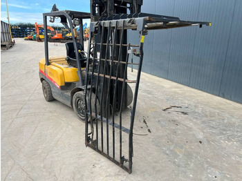 Кабина и интериор CATERPILLAR