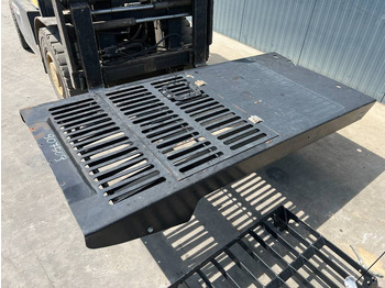 Кабина и интериор CATERPILLAR