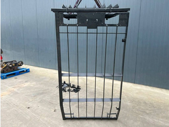 Кабина и интериор CATERPILLAR