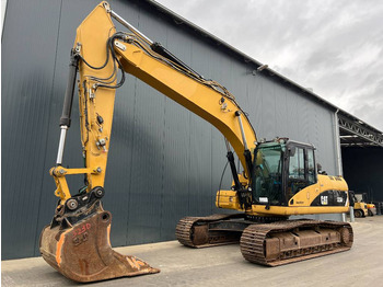Верижен багер CATERPILLAR 323DL