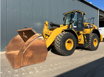 Колесен товарач CATERPILLAR 972M