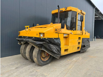 Пневматичен валяк CATERPILLAR PS300B