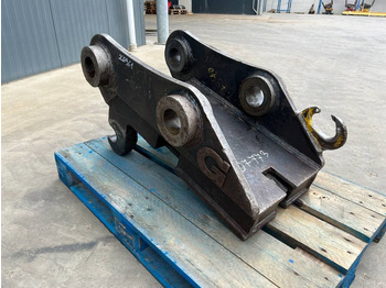 Бързо сменник за Строителна техника Gjerstad Volvo S1 - 320D: снимка 3