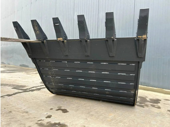 Нови Кофа за Строителна техника Hitachi ZX220 - 1.40m: снимка 3 Нови Кофа за Строителна техника Hitachi ZX220 - 1.40m: снимка 3