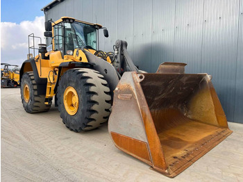 Колесен товарач Volvo L220H: снимка 3