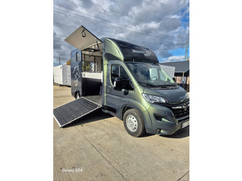 Камион за коне BANNERT