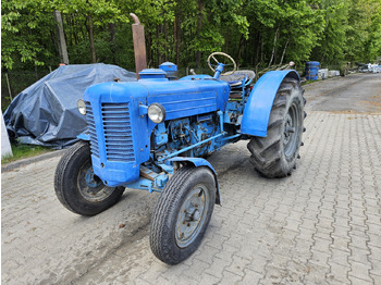 Трактор ZETOR