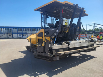 Асфалтополагач VOLVO ABG P7820C: снимка 4