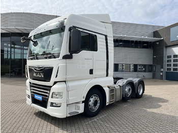 Влекач MAN TGX