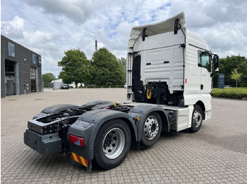 Влекач MAN TGX 26.470 6x2-2: снимка 3