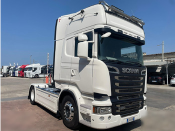 Влекач SCANIA R 560