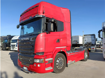 Влекач SCANIA R 580