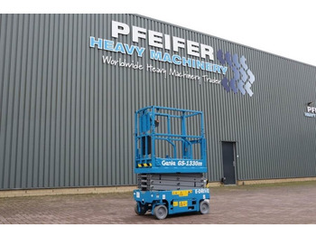 Ножична работна платформа Genie GS1330M All-Electric DC Drive, 5.9m Working Height: снимка 2