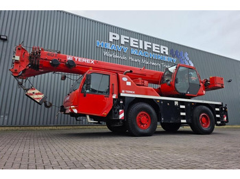 Кран за всякакви терени TEREX