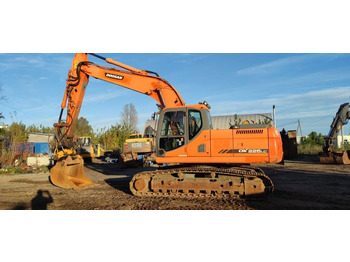 Верижен багер DOOSAN