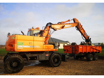 Колесен багер DOOSAN