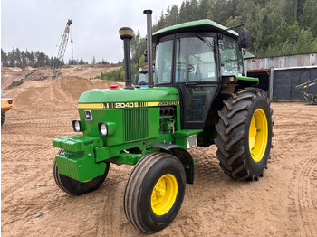 Трактор JOHN DEERE 2040