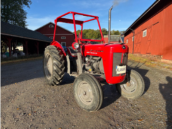 Трактор MASSEY FERGUSON