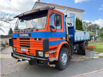 Камион с кран SCANIA