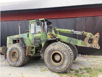 Колесен товарач VOLVO 4500