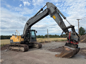 Багер VOLVO EC220DL