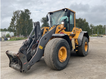 Колесен товарач VOLVO L120F