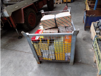Лизинг на verlichting voor truck en trailer HELLA VERLICHTING truck en trailer verlichting voor truck en trailer HELLA VERLICHTING truck en trailer: снимка 4