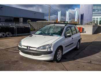 Лек автомобил PEUGEOT