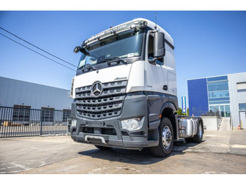Влекач MERCEDES-BENZ Arocs