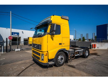 Влекач VOLVO FH 400