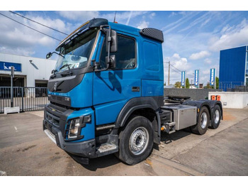Влекач VOLVO FMX 460