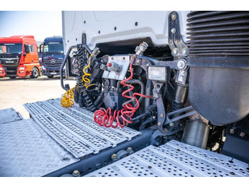 Влекач Mercedes AROCS 1845 HAD - 4X4 + HYDR.: снимка 5