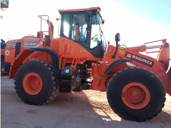 Колесен товарач DOOSAN DL300