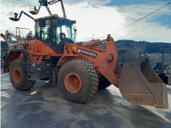 Колесен товарач DOOSAN DL300
