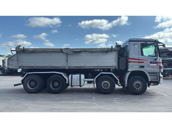 Лизинг на Mercedes-Benz actros 3241 (8X4 / LAMES / GRAND PONT / GRAND BENNE / TRES BONNE ETAT) Mercedes-Benz actros 3241 (8X4 / LAMES / GRAND PONT / GRAND BENNE / TRES BONNE ETAT): снимка 4