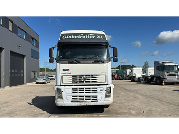 Влекач Volvo FH 460 (MANUAL GEARBOX / BOITE MANUELLE): снимка 2